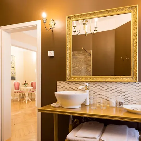Benecanka Casa Veneziana Bed & Breakfast